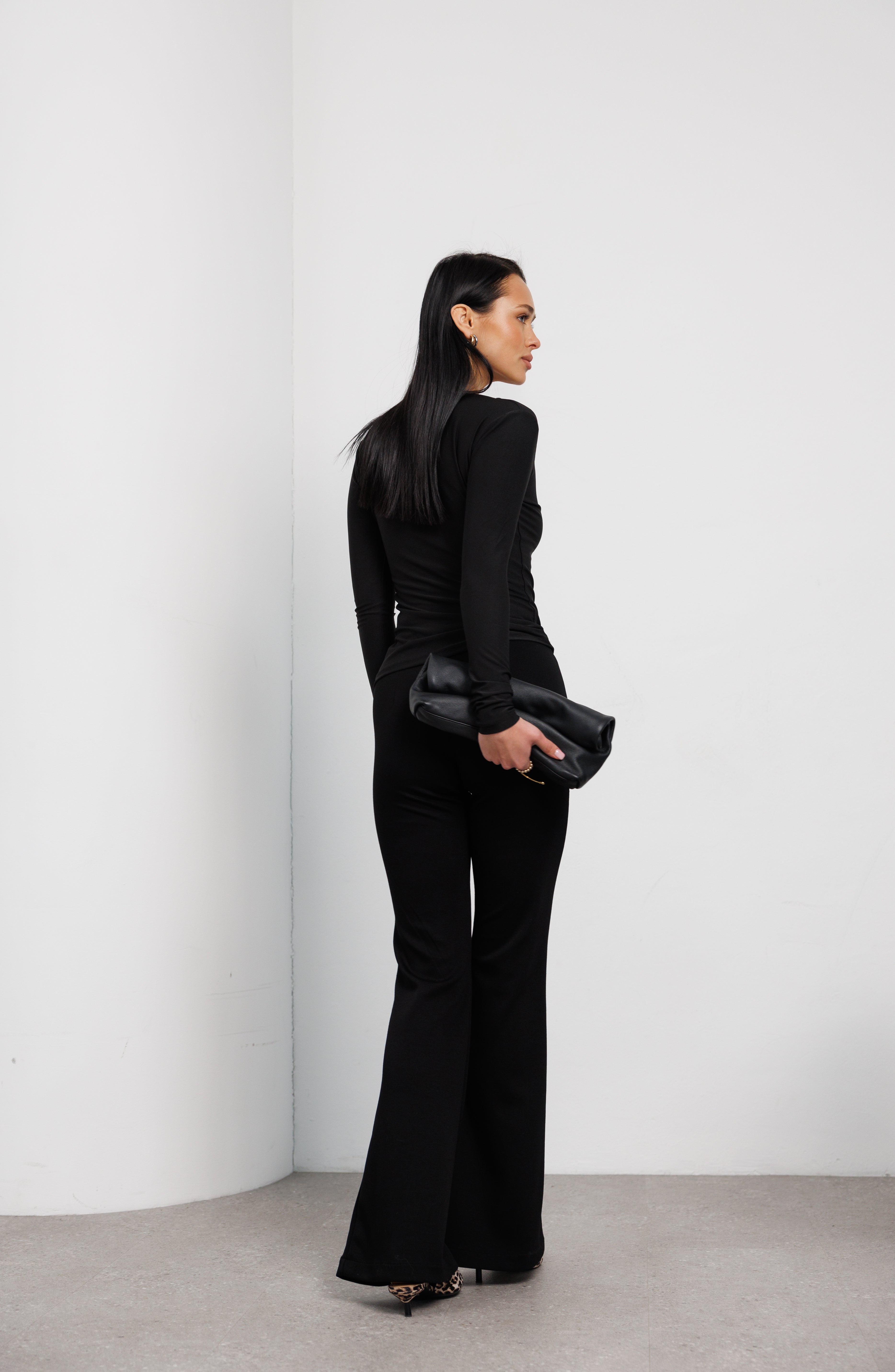 Штани - кльош чорний