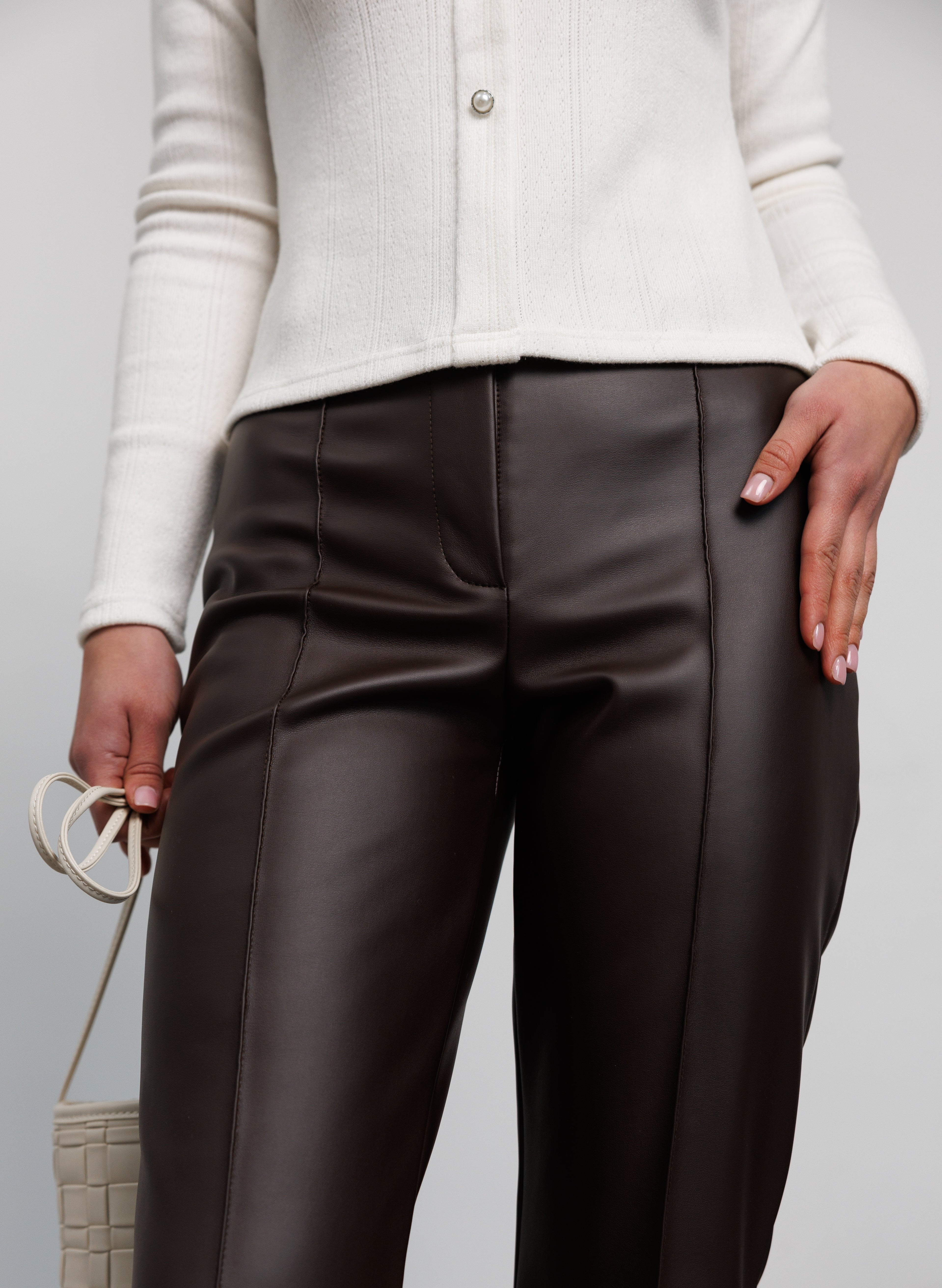 Штани з еко-шкіри шоколад