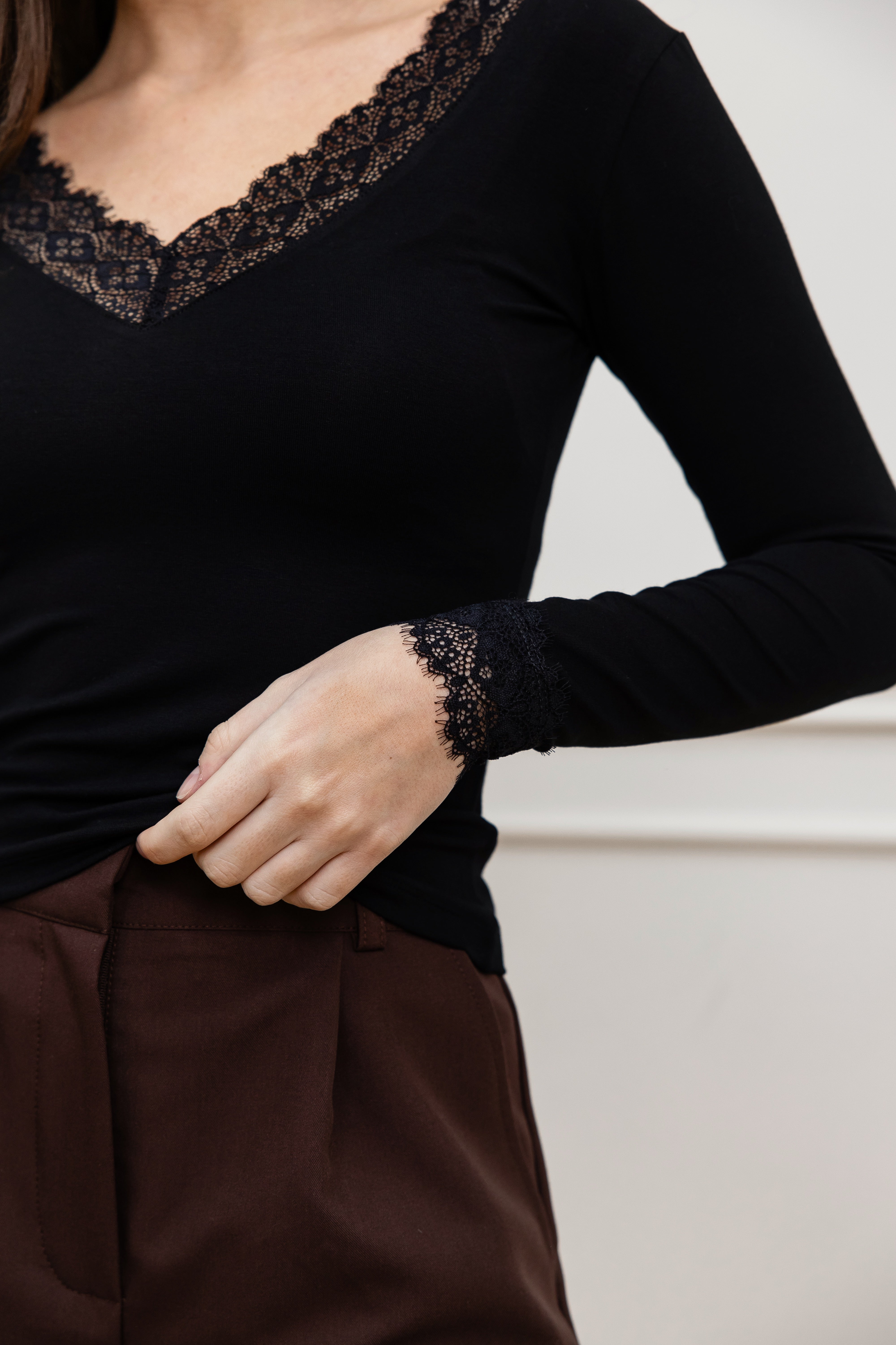 Лонг «MUSE» чорний