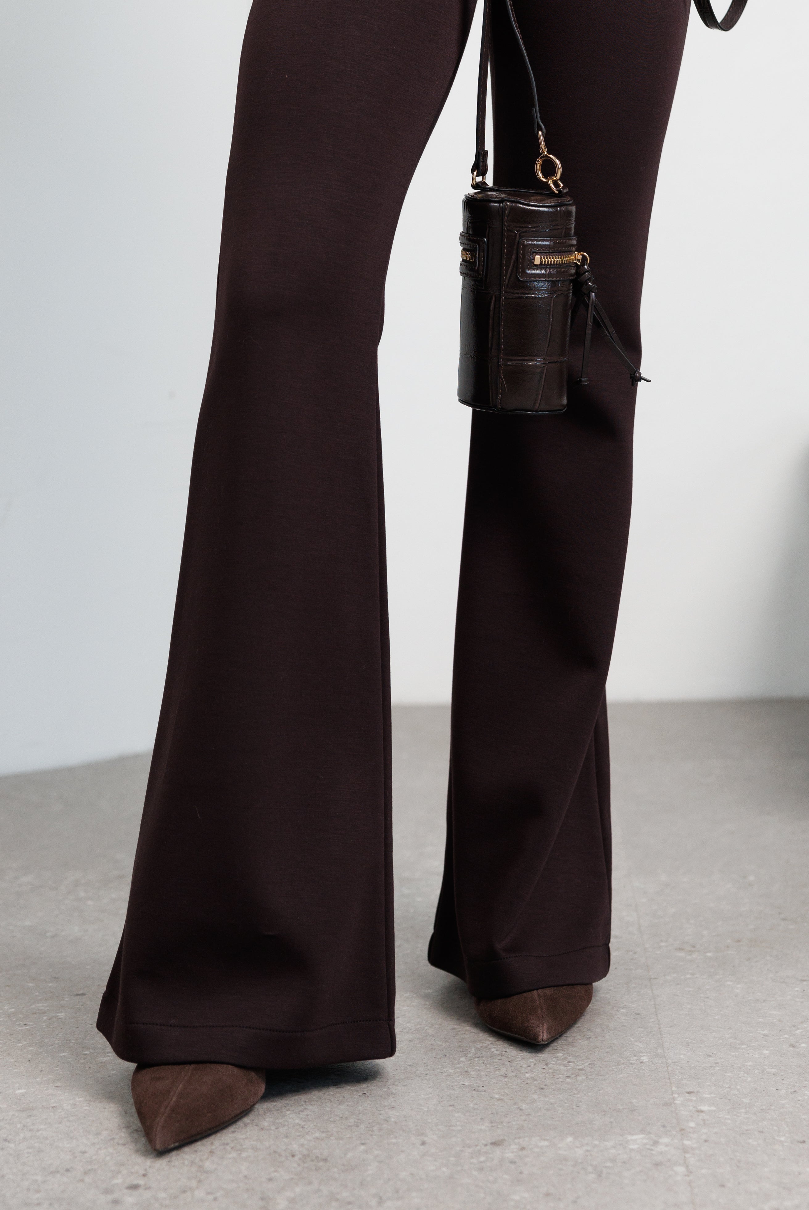 Штани - кльош шоколад